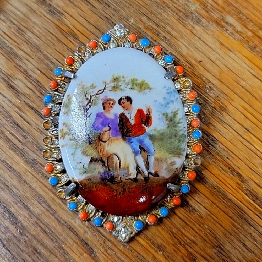 Vintage Brooch